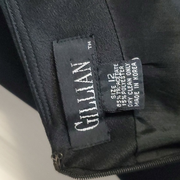 Woman's one shoulder black dress. Size 12 - Picture 6 of 6